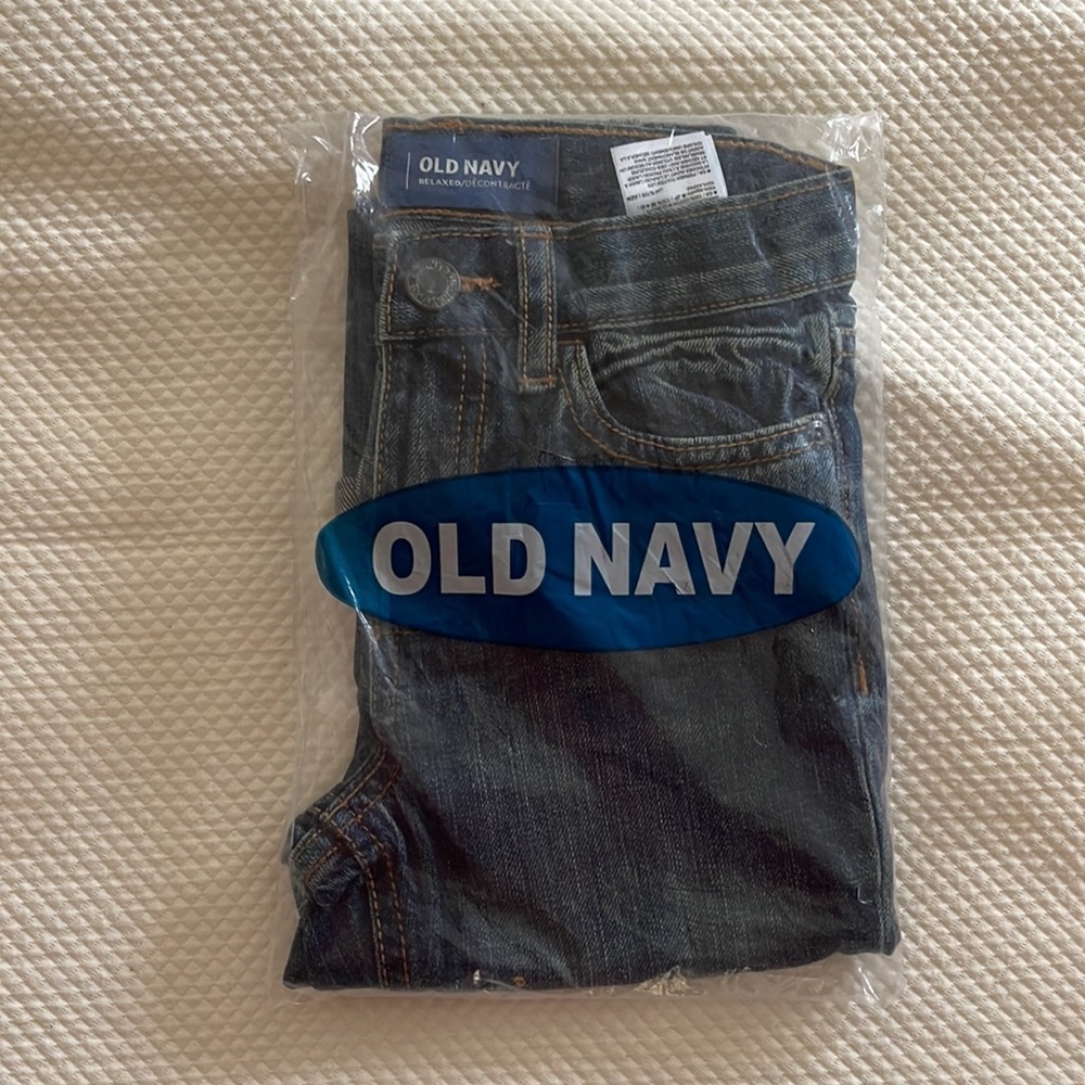Old Navy 4T Jeans brand-new in bag with tags!